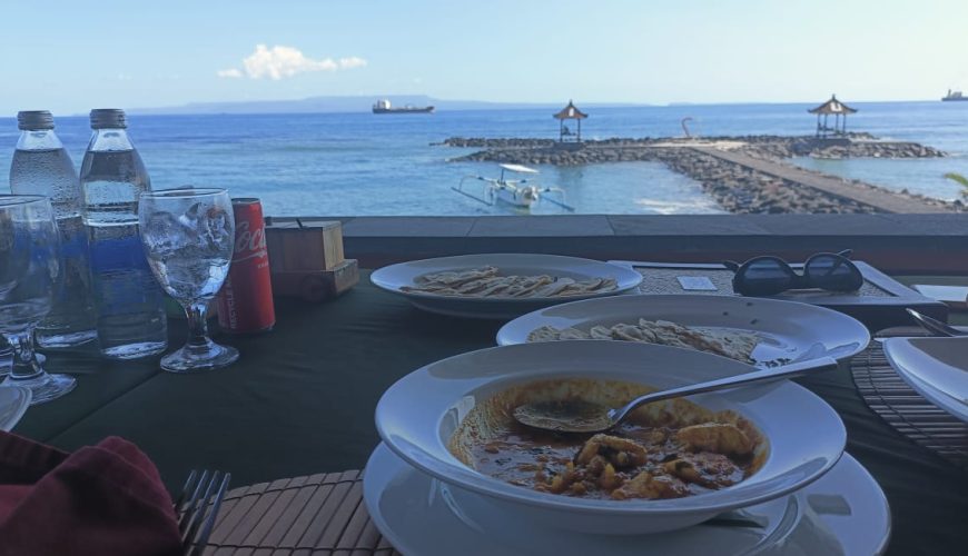 Indian vegetarian food at Le Zat Candidasa Bali