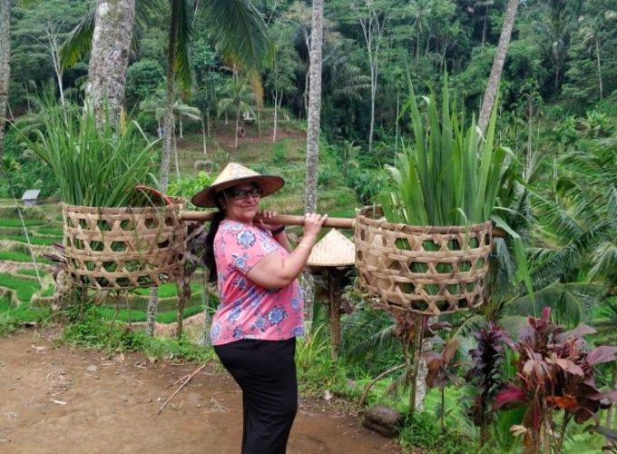 Solo females traveler to Bali, tour organised by Lestacworld.com