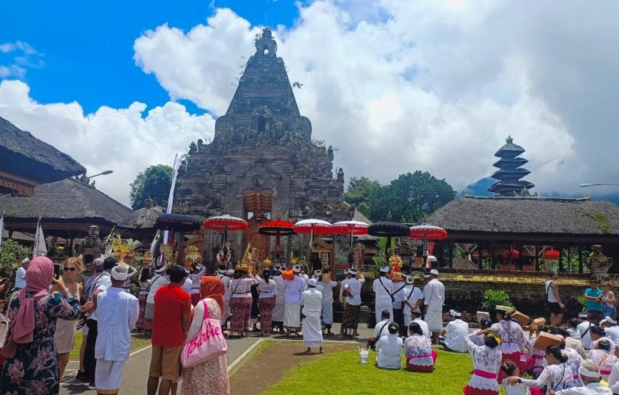 Ulun Danu Beratan temple & Handara temple tour | Book Online