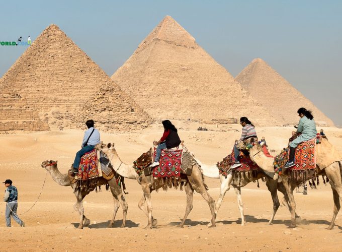 4 Nights 5 days Egypt tour package - The Great Pyramid of Giza - Iconic Wonder of the Ancient World