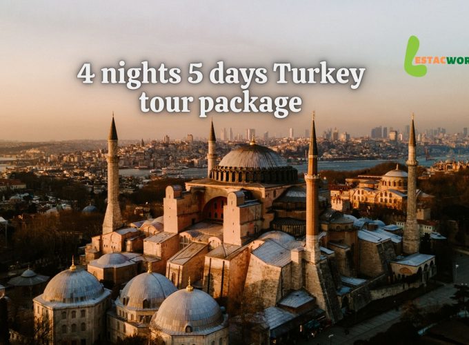 The iconic Hagia Sophia during the 4 nights 5 days Turkey tour package.