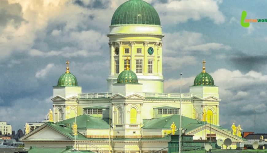 Helsinki Cathedral against a backdrop of blossoming trees - Is April the right time to visit Finland?